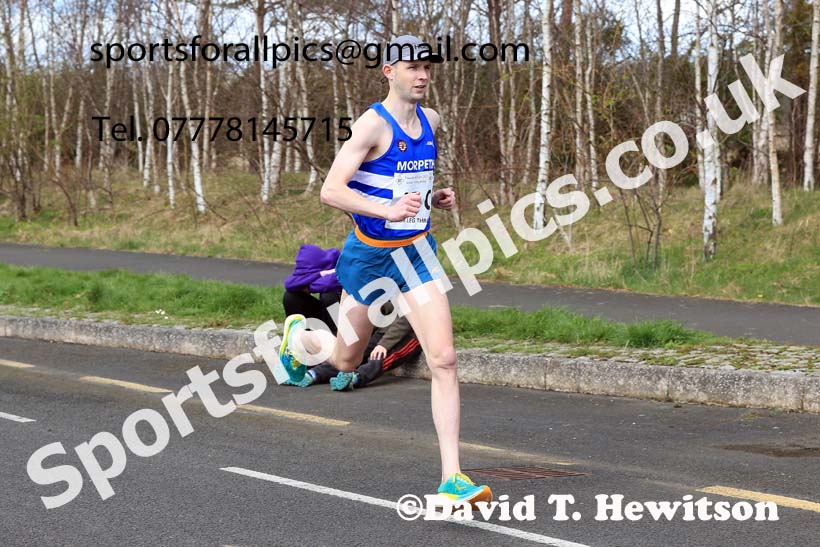 Senior mens 2024 Elswick Harriers Good Friday Relays, Newburn, Newcastle Upon Tyne  Photo: David T. Hewitson/Sports for All Pics